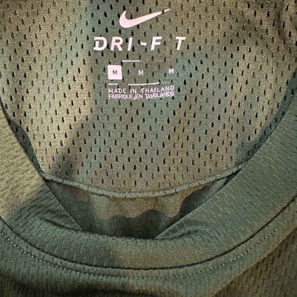Nike Dri-FIT Shirt - Vibrant Green - Performance Tee - Picture 3 of 3